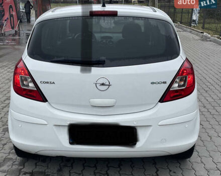 Белый Опель Корса, объемом двигателя 1.3 л и пробегом 280 тыс. км за 4500 $, фото 3 на Automoto.ua