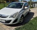 Белый Опель Корса, объемом двигателя 1.23 л и пробегом 328 тыс. км за 3300 $, фото 1 на Automoto.ua