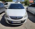 Белый Опель Корса, объемом двигателя 1.23 л и пробегом 180 тыс. км за 5300 $, фото 1 на Automoto.ua