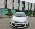 Белый Опель Корса, объемом двигателя 1.2 л и пробегом 280 тыс. км за 5100 $, фото 1 на Automoto.ua