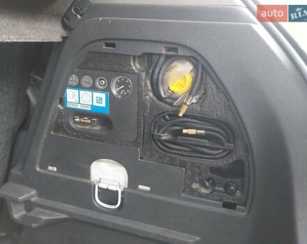 Белый Опель Корса, объемом двигателя 1.2 л и пробегом 280 тыс. км за 5100 $, фото 8 на Automoto.ua