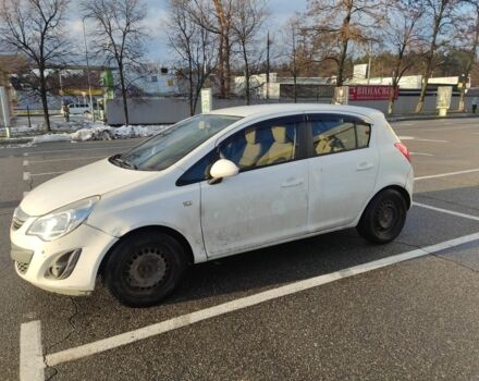 Белый Опель Корса, объемом двигателя 1.2 л и пробегом 278 тыс. км за 7500 $, фото 5 на Automoto.ua