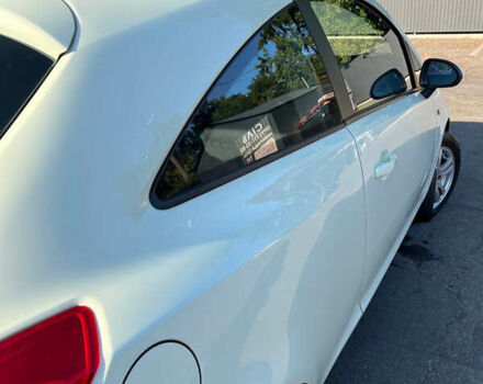 Белый Опель Корса, объемом двигателя 1.2 л и пробегом 174 тыс. км за 5900 $, фото 7 на Automoto.ua