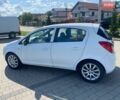 Белый Опель Корса, объемом двигателя 1.2 л и пробегом 231 тыс. км за 5200 $, фото 2 на Automoto.ua