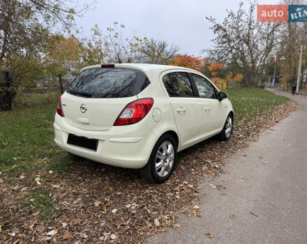 Білий Опель Корса, об'ємом двигуна 1.4 л та пробігом 59 тис. км за 8400 $, фото 6 на Automoto.ua
