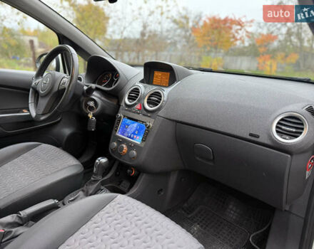 Білий Опель Корса, об'ємом двигуна 1.4 л та пробігом 59 тис. км за 8400 $, фото 23 на Automoto.ua