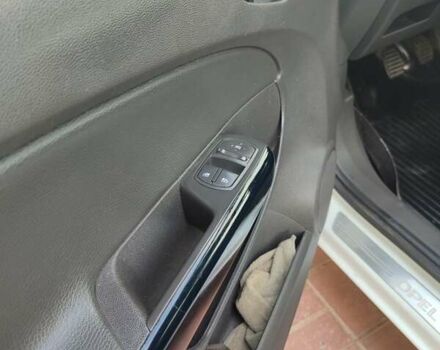 Білий Опель Корса, об'ємом двигуна 1.25 л та пробігом 225 тис. км за 5400 $, фото 6 на Automoto.ua