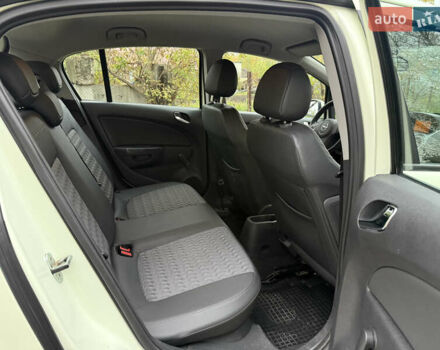 Білий Опель Корса, об'ємом двигуна 1.4 л та пробігом 59 тис. км за 8400 $, фото 19 на Automoto.ua