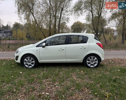 Білий Опель Корса, об'ємом двигуна 1.4 л та пробігом 59 тис. км за 8400 $, фото 2 на Automoto.ua