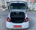 Белый Опель Корса, объемом двигателя 1.23 л и пробегом 252 тыс. км за 6200 $, фото 19 на Automoto.ua