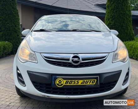Белый Опель Корса, объемом двигателя 1.2 л и пробегом 262 тыс. км за 4999 $, фото 1 на Automoto.ua