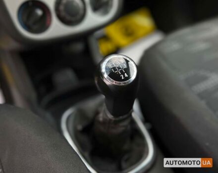 Белый Опель Корса, объемом двигателя 1.2 л и пробегом 262 тыс. км за 4999 $, фото 16 на Automoto.ua