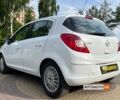 Белый Опель Корса, объемом двигателя 1.2 л и пробегом 262 тыс. км за 4999 $, фото 4 на Automoto.ua
