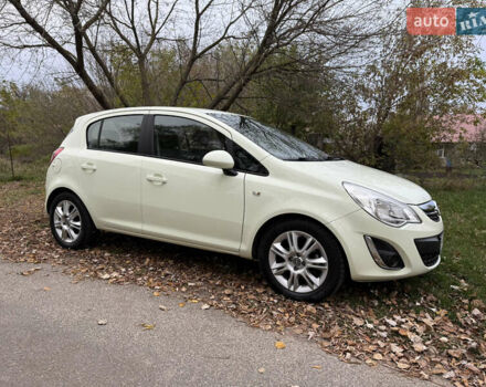 Білий Опель Корса, об'ємом двигуна 1.4 л та пробігом 59 тис. км за 8400 $, фото 9 на Automoto.ua