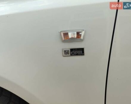 Білий Опель Корса, об'ємом двигуна 1.25 л та пробігом 225 тис. км за 5400 $, фото 1 на Automoto.ua