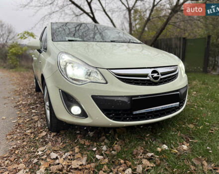 Білий Опель Корса, об'ємом двигуна 1.4 л та пробігом 59 тис. км за 8400 $, фото 37 на Automoto.ua