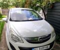 Білий Опель Корса, об'ємом двигуна 1.2 л та пробігом 195 тис. км за 5000 $, фото 4 на Automoto.ua