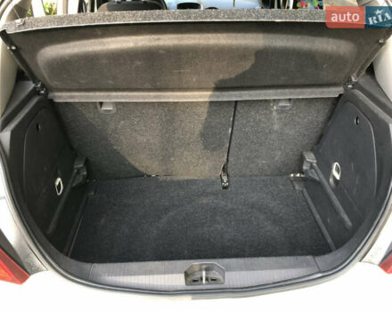 Білий Опель Корса, об'ємом двигуна 1.28 л та пробігом 85 тис. км за 7500 $, фото 9 на Automoto.ua