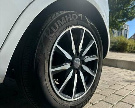 Белый Опель Корса, объемом двигателя 1.23 л и пробегом 177 тыс. км за 4500 $, фото 11 на Automoto.ua