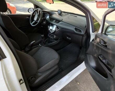 Білий Опель Корса, об'ємом двигуна 1.23 л та пробігом 66 тис. км за 8500 $, фото 5 на Automoto.ua