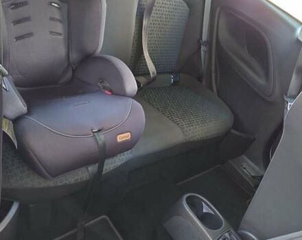 Білий Опель Корса, об'ємом двигуна 1.23 л та пробігом 66 тис. км за 8500 $, фото 14 на Automoto.ua