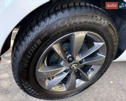 Білий Опель Корса, об'ємом двигуна 1.23 л та пробігом 66 тис. км за 8500 $, фото 10 на Automoto.ua