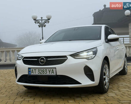 Белый Опель Корса, объемом двигателя 0 л и пробегом 57 тыс. км за 12992 $, фото 2 на Automoto.ua