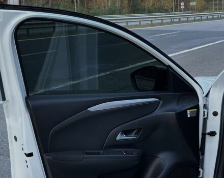 Белый Опель Корса, объемом двигателя 0 л и пробегом 80 тыс. км за 16100 $, фото 22 на Automoto.ua