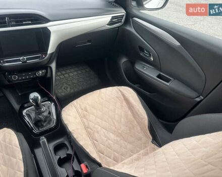 Белый Опель Корса, объемом двигателя 1.2 л и пробегом 44 тыс. км за 12500 $, фото 18 на Automoto.ua