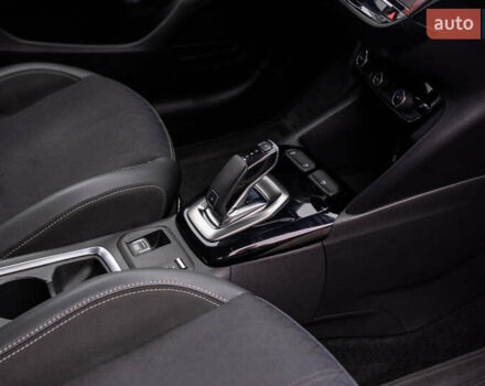 Белый Опель Корса, объемом двигателя 1.2 л и пробегом 96 тыс. км за 17489 $, фото 19 на Automoto.ua