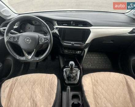 Белый Опель Корса, объемом двигателя 1.2 л и пробегом 44 тыс. км за 12500 $, фото 16 на Automoto.ua