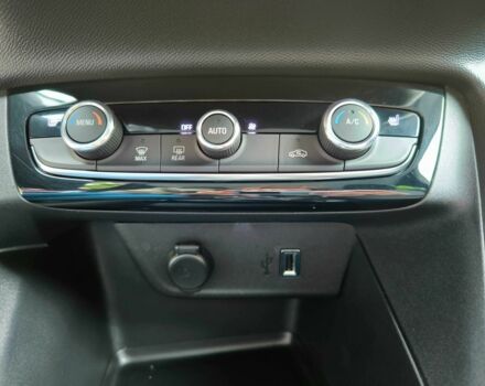 Білий Опель Корса, об'ємом двигуна 0 л та пробігом 30 тис. км за 15500 $, фото 17 на Automoto.ua