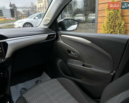 Белый Опель Корса, объемом двигателя 0 л и пробегом 39 тыс. км за 13899 $, фото 39 на Automoto.ua