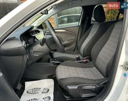 Белый Опель Корса, объемом двигателя 0 л и пробегом 39 тыс. км за 13899 $, фото 22 на Automoto.ua