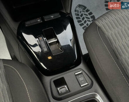 Белый Опель Корса, объемом двигателя 0 л и пробегом 39 тыс. км за 13899 $, фото 37 на Automoto.ua