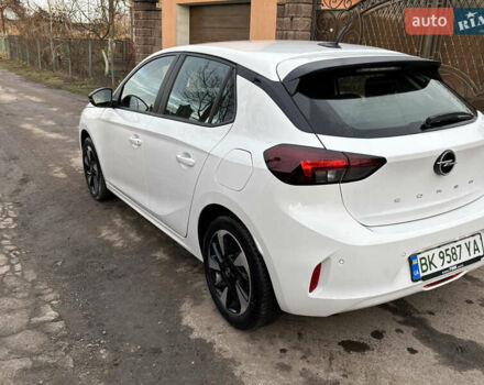 Белый Опель Корса, объемом двигателя 0 л и пробегом 16 тыс. км за 14200 $, фото 9 на Automoto.ua