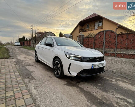 Белый Опель Корса, объемом двигателя 0 л и пробегом 16 тыс. км за 14200 $, фото 1 на Automoto.ua