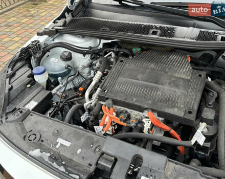 Белый Опель Корса, объемом двигателя 0 л и пробегом 16 тыс. км за 14200 $, фото 13 на Automoto.ua