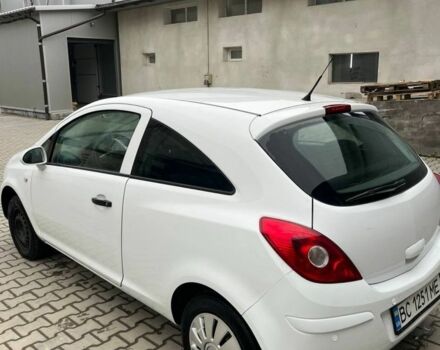 Белый Опель Корса, объемом двигателя 1.2 л и пробегом 340 тыс. км за 2950 $, фото 2 на Automoto.ua