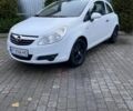 Білий Опель Корса, об'ємом двигуна 1.2 л та пробігом 242 тис. км за 3999 $, фото 1 на Automoto.ua