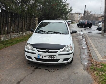 Білий Опель Корса, об'ємом двигуна 1.2 л та пробігом 196 тис. км за 2600 $, фото 1 на Automoto.ua