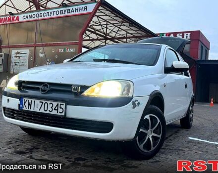 Опель Корса 2005 в Николаеве на Automoto.ua Белый Опель Корса, объемом двигателя 1.2 л и пробегом 196 тыс. км за 1250 $, фото 1 на Automoto.ua