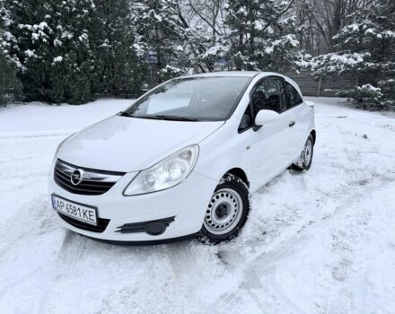 Белый Опель Корса, объемом двигателя 1.2 л и пробегом 202 тыс. км за 3700 $, фото 1 на Automoto.ua