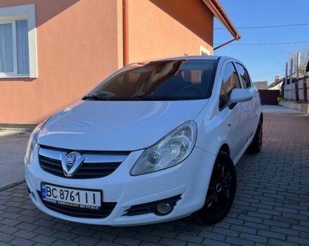 Белый Опель Корса, объемом двигателя 1.4 л и пробегом 190 тыс. км за 4999 $, фото 1 на Automoto.ua