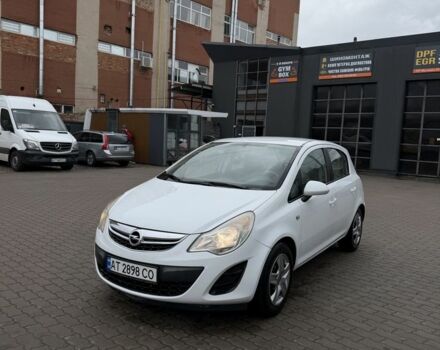 Белый Опель Корса, объемом двигателя 1.2 л и пробегом 210 тыс. км за 3950 $, фото 1 на Automoto.ua