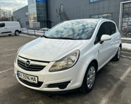 Белый Опель Корса, объемом двигателя 1.25 л и пробегом 262 тыс. км за 5200 $, фото 1 на Automoto.ua