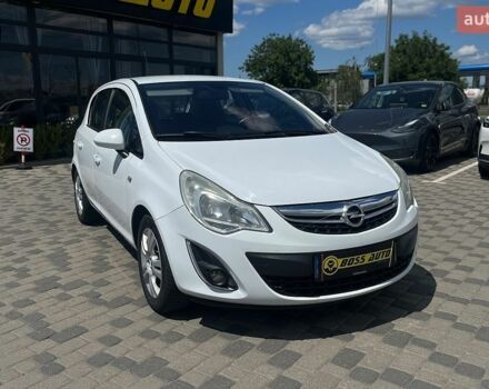 Білий Опель Корса, об'ємом двигуна 1.25 л та пробігом 235 тис. км за 5800 $, фото 1 на Automoto.ua