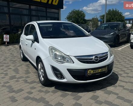 Білий Опель Корса, об'ємом двигуна 1.25 л та пробігом 235 тис. км за 5800 $, фото 1 на Automoto.ua