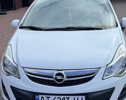 Белый Опель Корса, объемом двигателя 1.23 л и пробегом 220 тыс. км за 4700 $, фото 1 на Automoto.ua