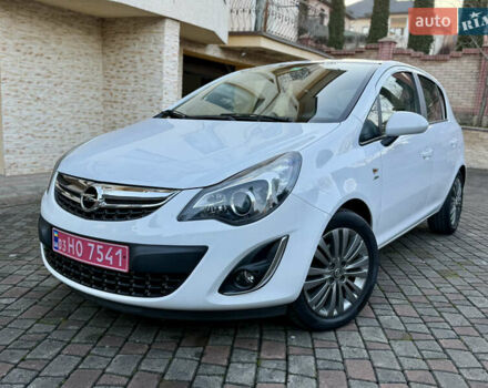 Белый Опель Корса, объемом двигателя 1.4 л и пробегом 86 тыс. км за 9100 $, фото 1 на Automoto.ua